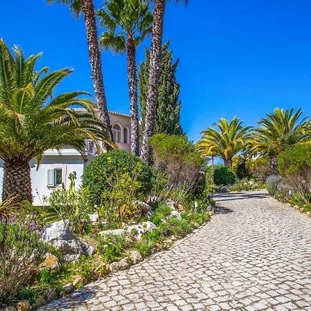 Rocha Brava Sleeps 8 With Pool Air Con And Wifi * בנאגיל