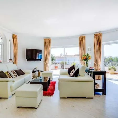 וילה Rocha Brava Sleeps 8 With Pool Air Con And Wifi
